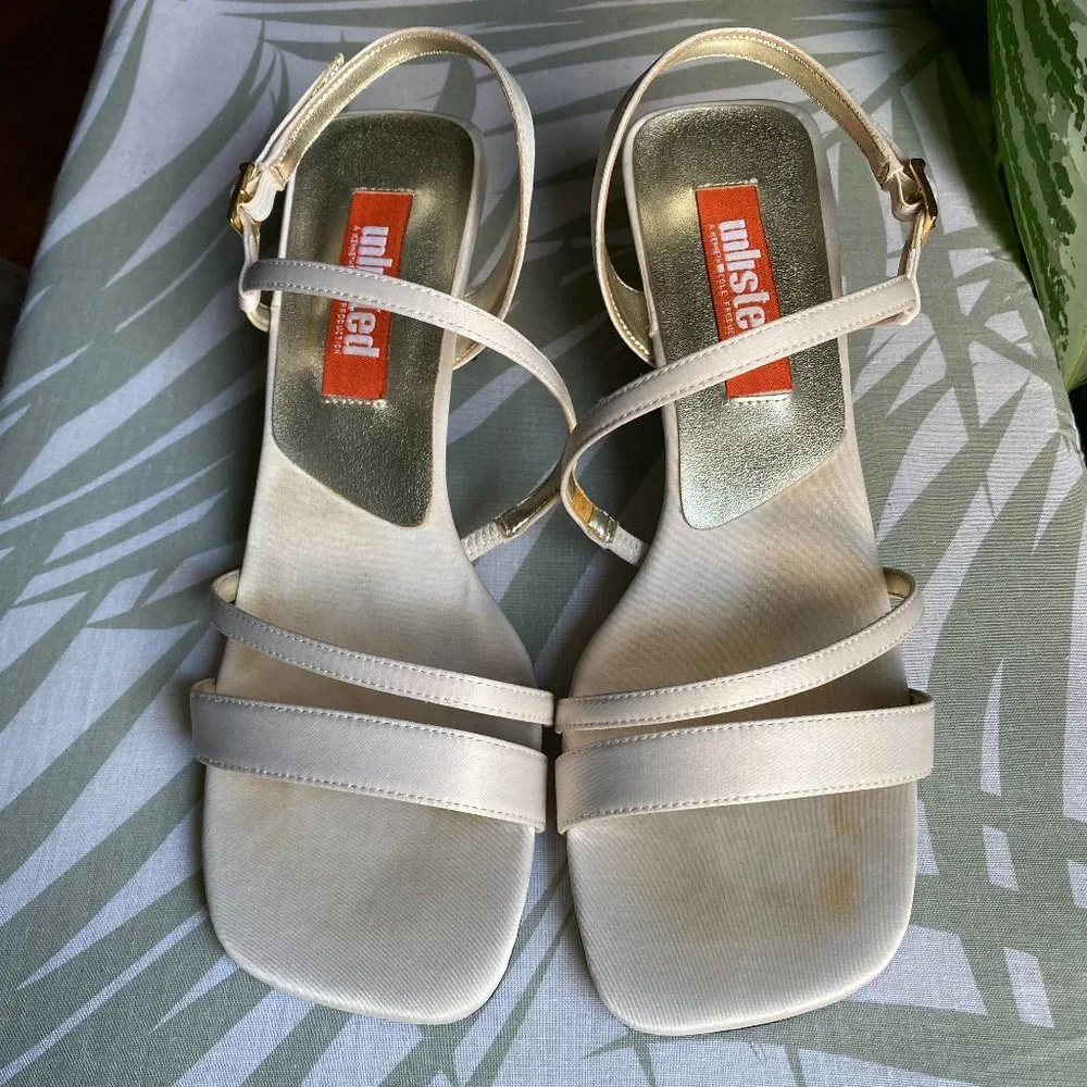 Bone Color Strappy Heels - Picture 3 of 10